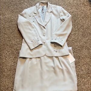 R&M Richards Jacket & Skirt, Size 16, Cement Color, Embroidery & Embellishments